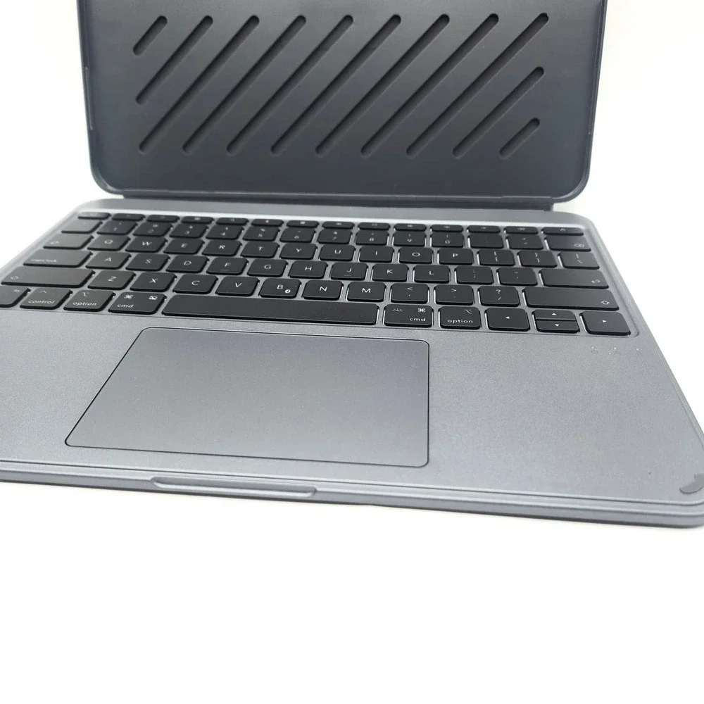 ESR Detachable Keyboard Case for iPad Pro 13